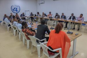 Kinshasa : des jeunes échangent avec la MONUSCO sur les priorités des résolutions 2773 et 2808